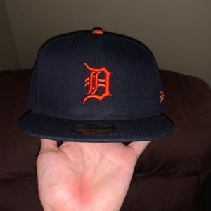 New Era Detroit Tigers MLB Fitted Mens Hat Size 7 7/8